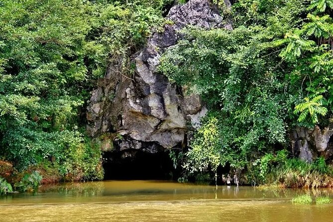 8-Hour Guangzhou Private Tour to Underground River Cave Fairyland - Accessibility