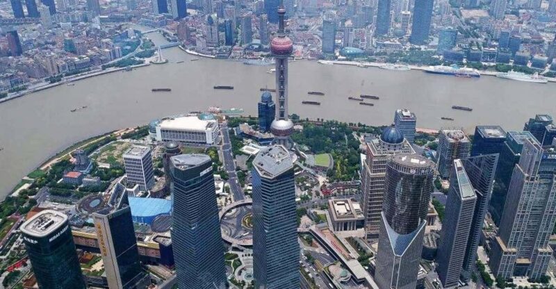 8-hour Shanghai City Private Tour by German-Speaking Guide - Key Points