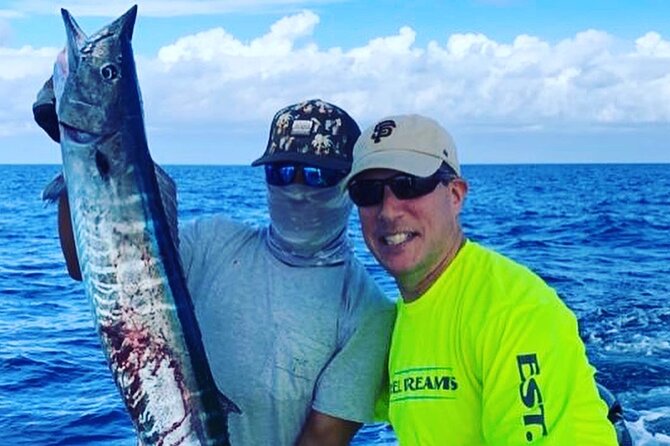 8 Hours 27FT Dream Life Private Charter in Nassau - About Your Stay