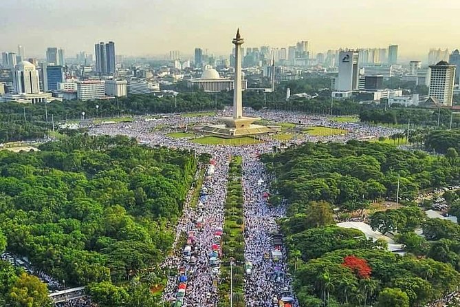 8 Hours Jakarta Private City Tour - (All Tourist Attractions) - Transportation and Accessibility