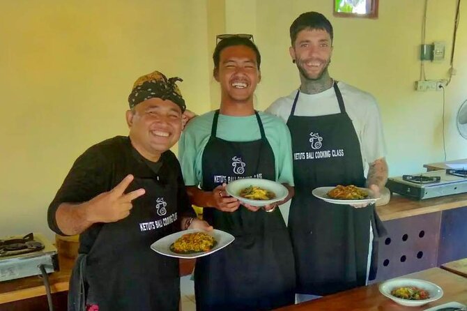 8 Hours Private Balinese Cooking Class With Tirta Empul Temple - Cultural Significance of Ingredients