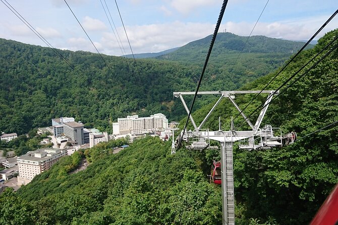 8 Hours Shore Excursion in Noboribetsu From Muroran Cruise Port - Discover the Noboribetsu Bear Park