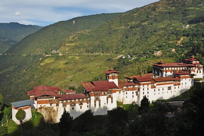 8 Nights Bhutan Tour With Bumthang Valley Extension With Private Guide - Cultural Immersion in Bhutanese Traditions