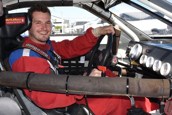 80 Mile Stock Car Drive Experience at Pocono Raceway - Meeting Point and Registration Process