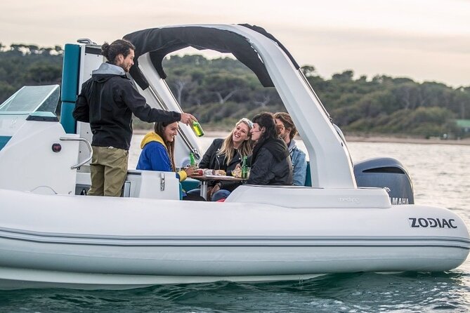 8h Rental of Zodiac Medline 7.5 Boat in Ibiza - Boat Specifications