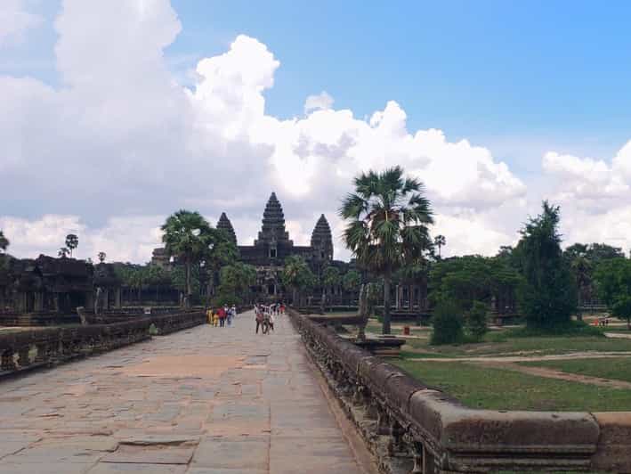 9-Day Cambodia Tour With Angkor Wat - Important Information