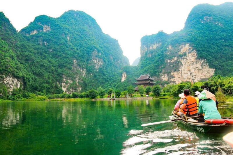 9-Day Vietnam Tour Package With Beach Stay In Nha Trang - Ho Chi Minh City Attractions