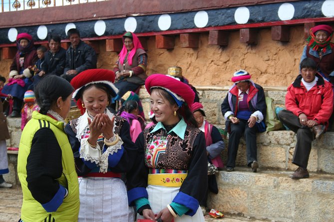 9 Days Ancient Town Tour - Additional Information
