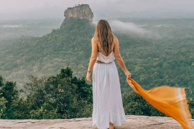 9 Days Lifetime Experience in Sri Lanka - Hiking Through Nuwara Eliya