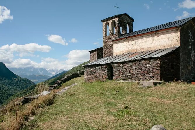 9 Days Private Hiking Tour in the Georgian Mountains of Caucasus - Accommodations