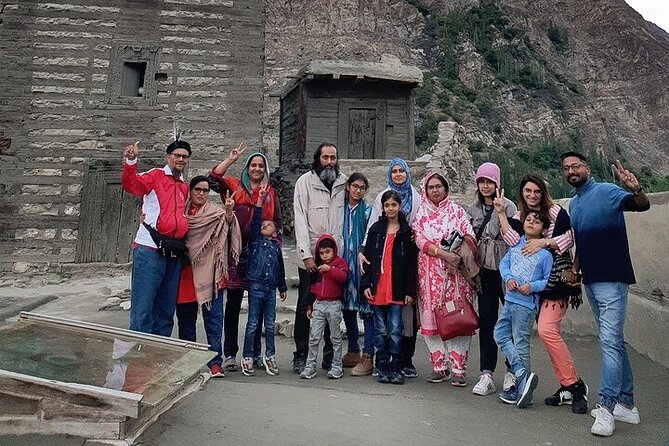 9 Days Private Tour to Hunza Valley - Pickup and Accessibility