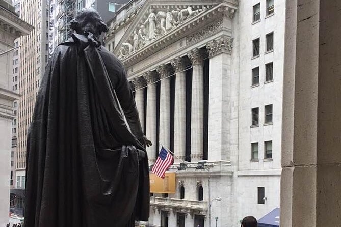 9 Iconic Manhattan Neighborhoods Epic Hike Guided Tour - Uncover the Grandeur of Midtown Manhattan
