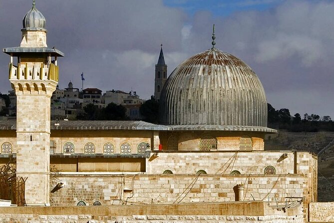 9 Languages Audio Guide For Jerusalem Old City - What to Expect