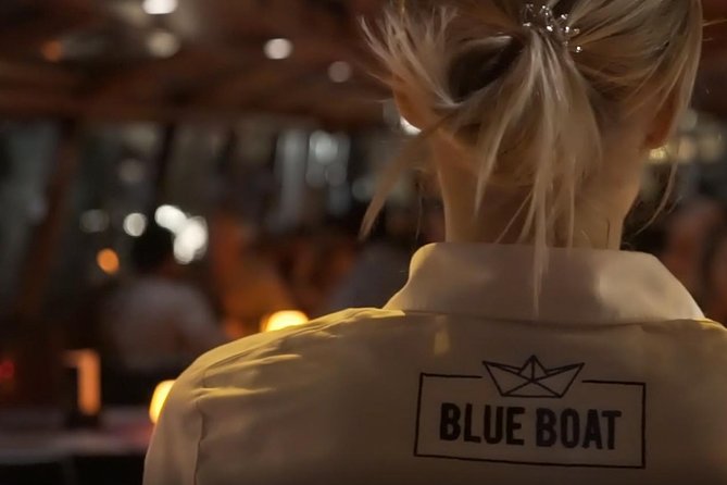 90-minute Amsterdam Evening Canal Cruise by Blue Boat Company - Snack Box Purchase Option