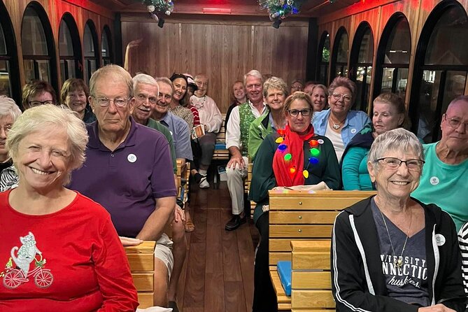 90-Minute Christmas Carol Trolley in Sarasota - Local Guides and Entertainers