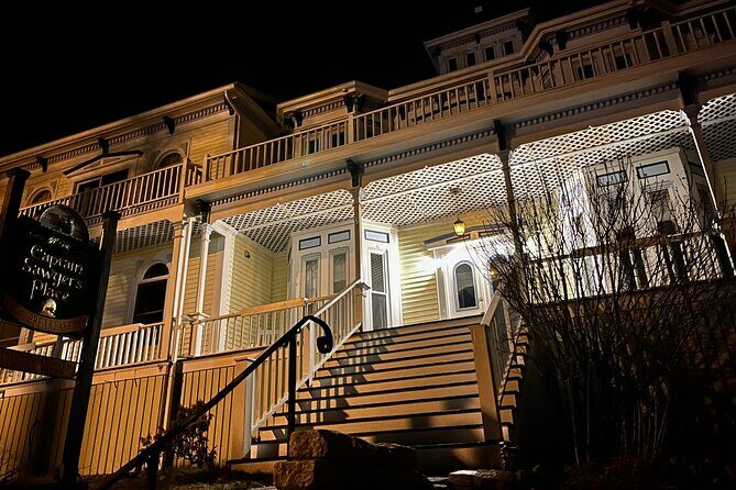 90-Minute Ghost Walking Tour in Boothbay Harbor - Key Points