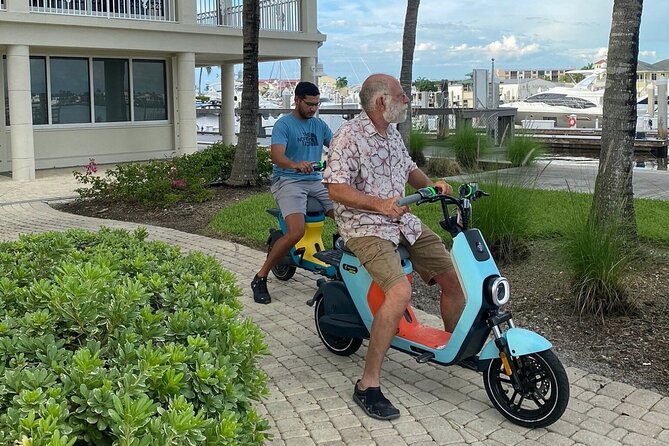 90 Minute Guided Moped Tour in Naples Florida - Accessibility and Restrictions