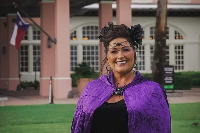 90 Minute Walking Ghost Tour of the Grand Galvez - Meeting and Pickup Details