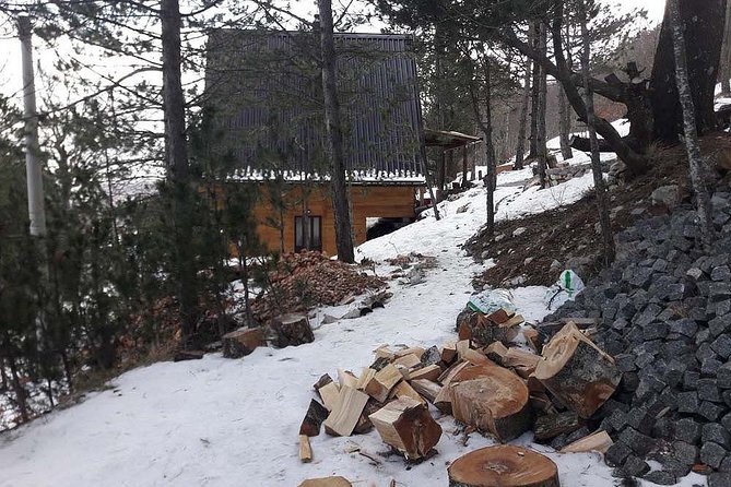 9D8N Bosnian Winter Holiday (Winter With Funky Tours) - Pickup Information