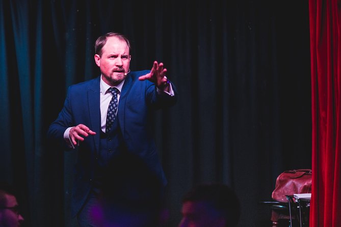 (9pm) The House Magicians Comedy & Magic Show - Smoke & Mirrors - Details of the Show