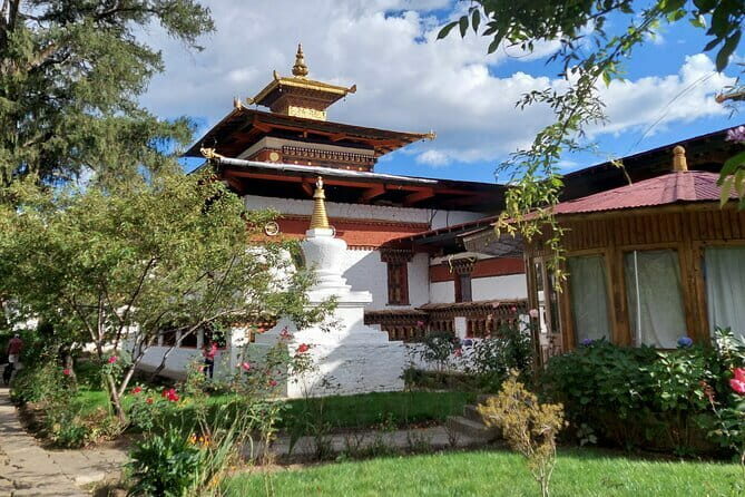 A 7-Day Journey Through the Land of Happiness - A Deep Dive into the 7-Day Bhutan Experience