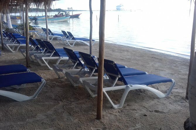 A beach day with open bar, lunch and snorkeling LOS ARRECIFES RESTAURANT - Final Words