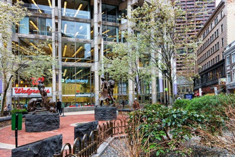 A Bostonian Christmas Tour - Readers Park
