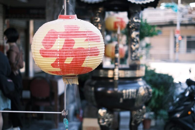 A Chat With Local University Student in Taiwan, Taipei - Host Background and Expertise