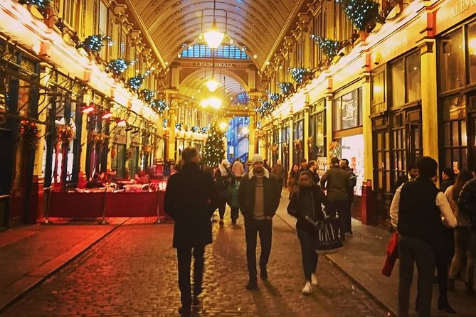A Christmas Carol & Charles Dickens Small Group Walking Tour - Personalized Attention for Small Groups
