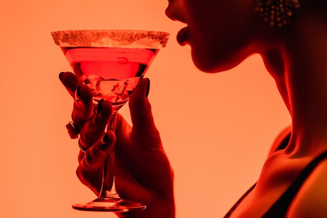 A Cocktail History of Madrid Nightlife - Quick Points