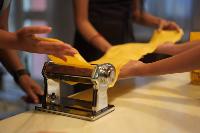 A Cooking Masterclass On Handmade Pasta and Italian Sauces - Handmaking Fettuccine and Spaghetti