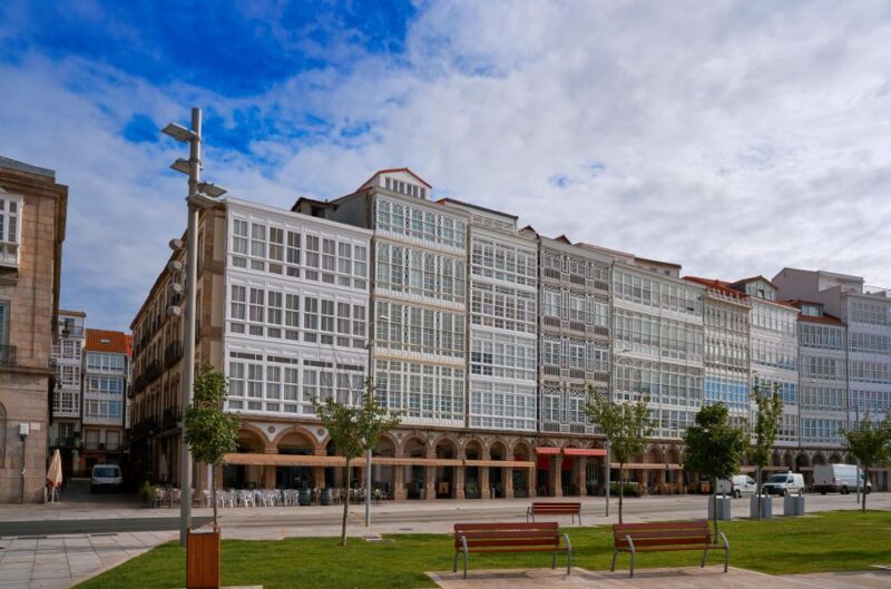 A Coruña: Essential Walking Tour of the Citys Landmarks - Key Points
