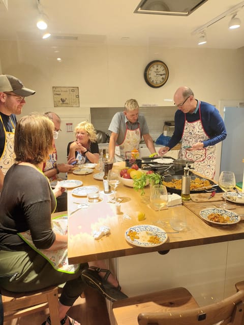 A Coruña: Local Market Shopping and Cooking Workshop - Meeting Point and Market Visit