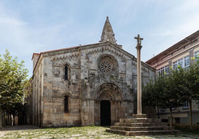 A Coruña Scavenger Hunt and Sights Self-Guided Tour - Frequently Asked Questions