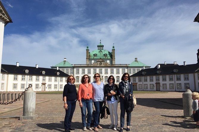 A Day at North Zealand Castle Tour - Visiting Fredensborg Palace