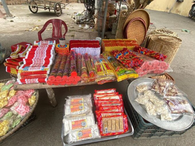 A-Day Explore Duong Lam Ancient Village - Transportation and Tour Inclusions