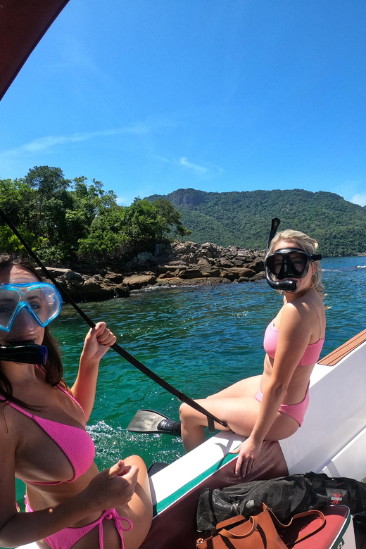 A Day in Ilha Grande Snorkeling With Turtles Private - Restrictions and Limitations