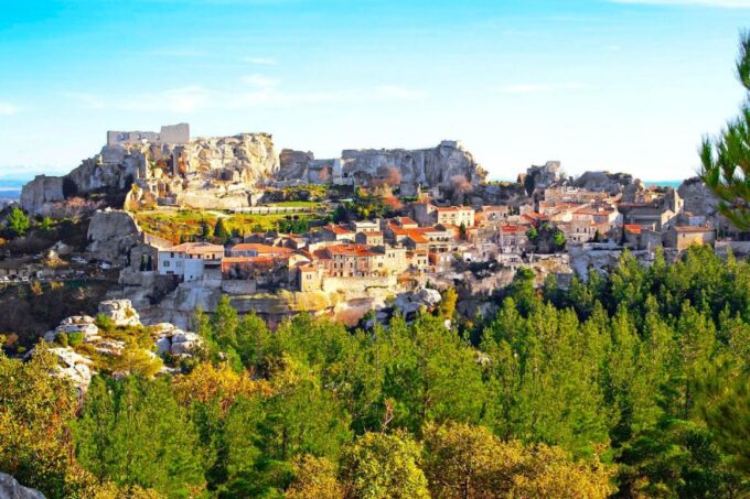 A Day in Provence: Les Baux De Provence, Saint Rémy and More - Accommodation and Pick-up/Drop-off