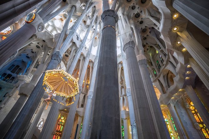 A Day in the Life of Barcelona - Private Tour With a Local - Meeting and End Points