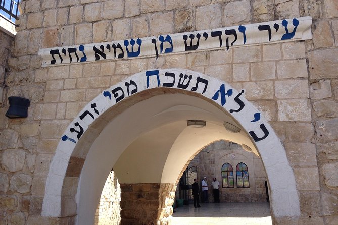 A Day of Spiritual Discovery in the Upper Galilee - Learning Kabbalah From a Rabbi
