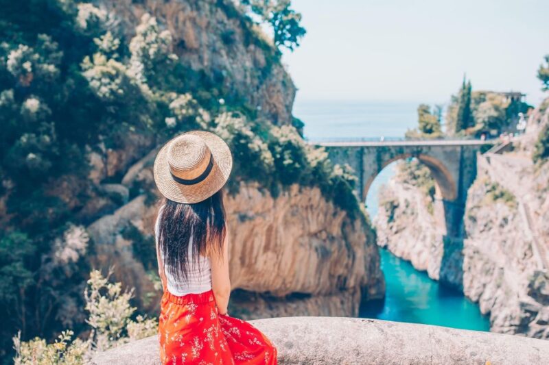 A Day on Amalfi Coast - Positano: Pastel-Colored Houses and Local Shopping