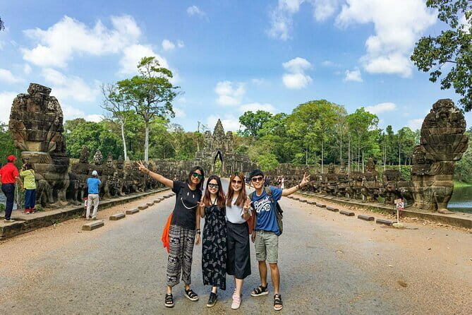 A Day Trip to Angkor Wat, Bayon, Taprohm from Phnom Penh - Key Points