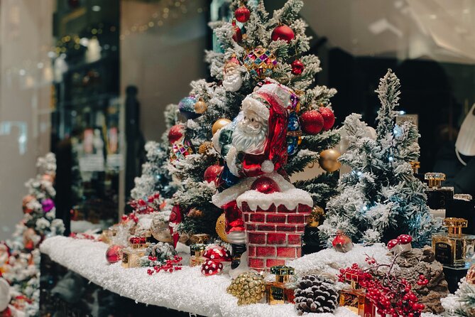 A Fairytale Christmas Day With Food and Christmas Concert - Meeting Santa at Londons Oldest Toy Shop