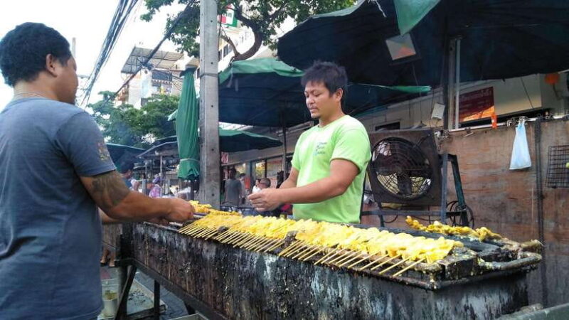 A Flavorful Journey Through Bangkok's Hidden Food Gems - Cultural Insights and Learning