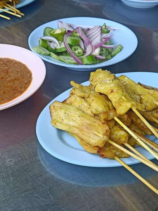 A Flavorful Journey Through Bangkok's Hidden Food Gems - Important Information and Recommendations