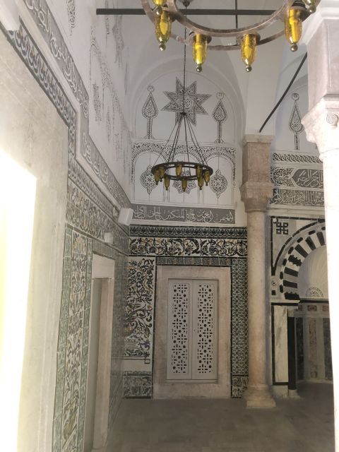A Full Day Tour of Carthage, Sidi Boussaid, and the Medina of Tunis - Pricing Details