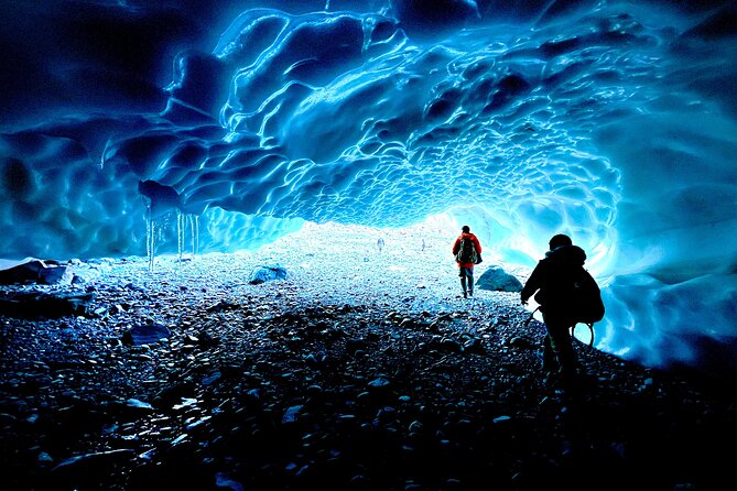 A Guided Alaskan Escape: Wildlife Sanctuary and Glacier Hiking - Accessibility and Participation Guidelines