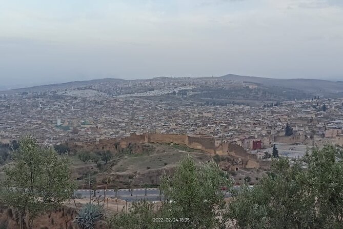 A Guided Day on Foot to Visit the Medina of Fes - Meeting and Pickup