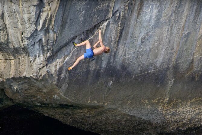 A half day deep water soloing in Lan Ha Bay - Cat Ba. - Exploring a Half Day of Deep Water Soloing in Lan Ha Bay — Cat Ba