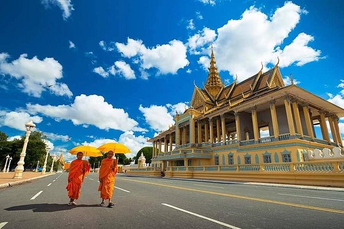 A Half Day Tour in Phnom Penh City - Discovering Tuol Sleng Genocide Museum